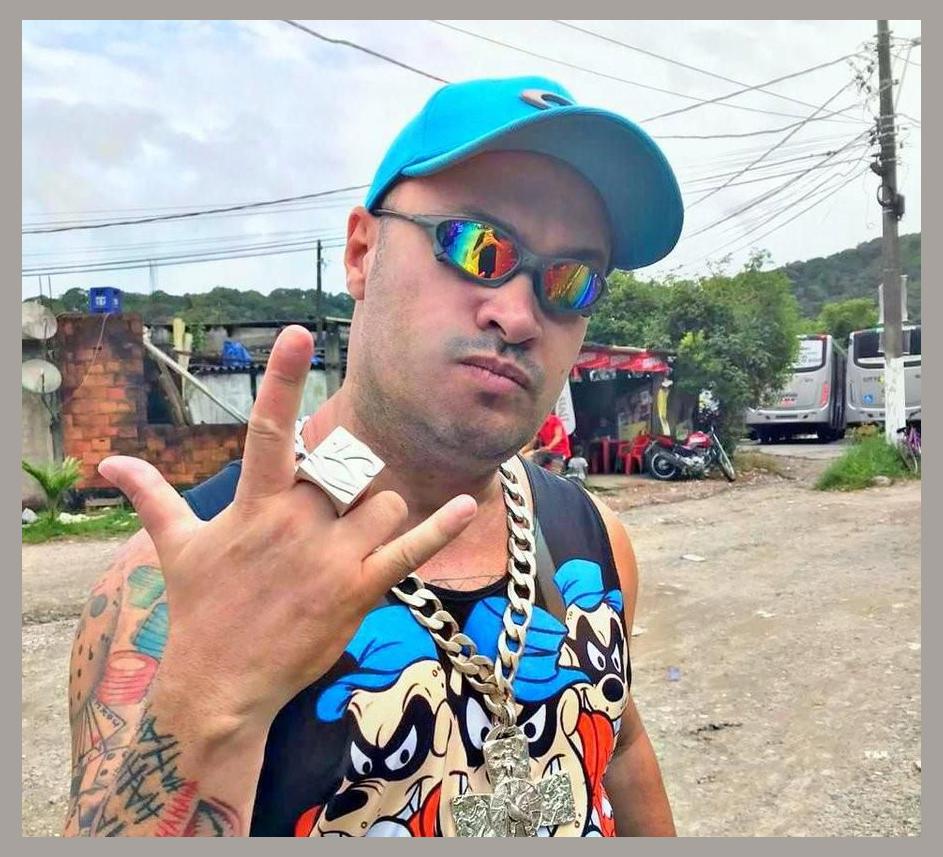 MC Dinho da VP